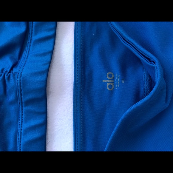 Blue Alo Yoga High Waist Leggings - Picture 2 of 5